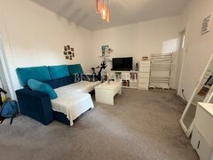 Calea Calarasi, apartament 2 camere bine conectat si incalzit cu centrala termica, 2 min P. Muncii